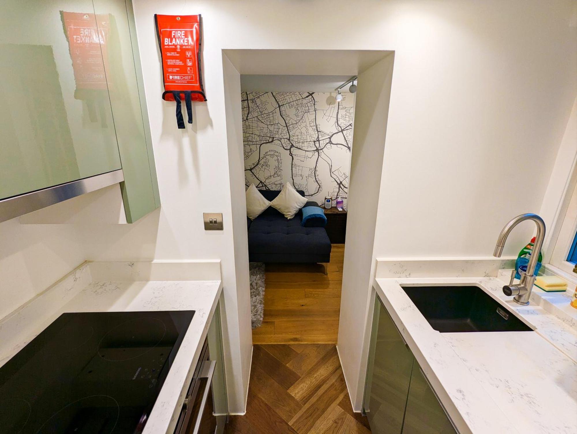 Modern 1 Bedroom Apartment In Kensington Λονδίνο Εξωτερικό φωτογραφία